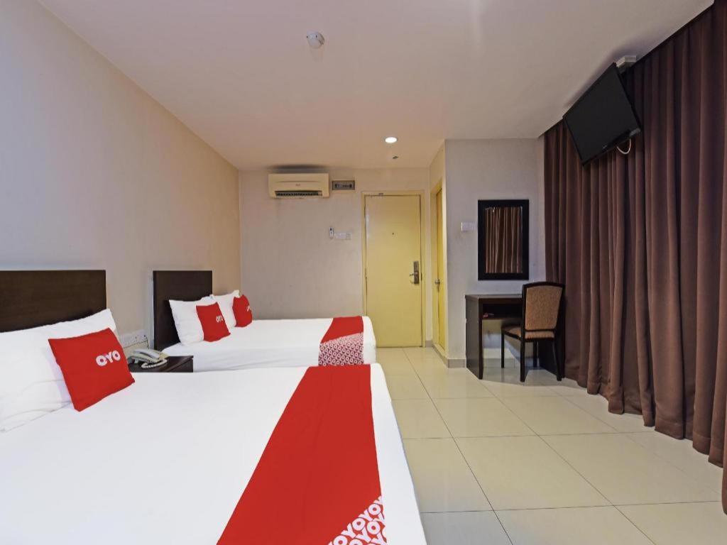 Oyo 90669 My Hotel Vistana Bangi Eksteriør bilde