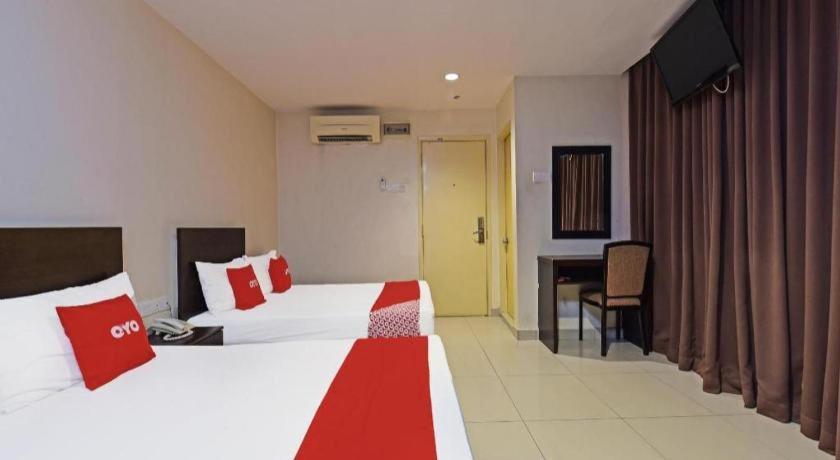 Oyo 90669 My Hotel Vistana Bangi Eksteriør bilde