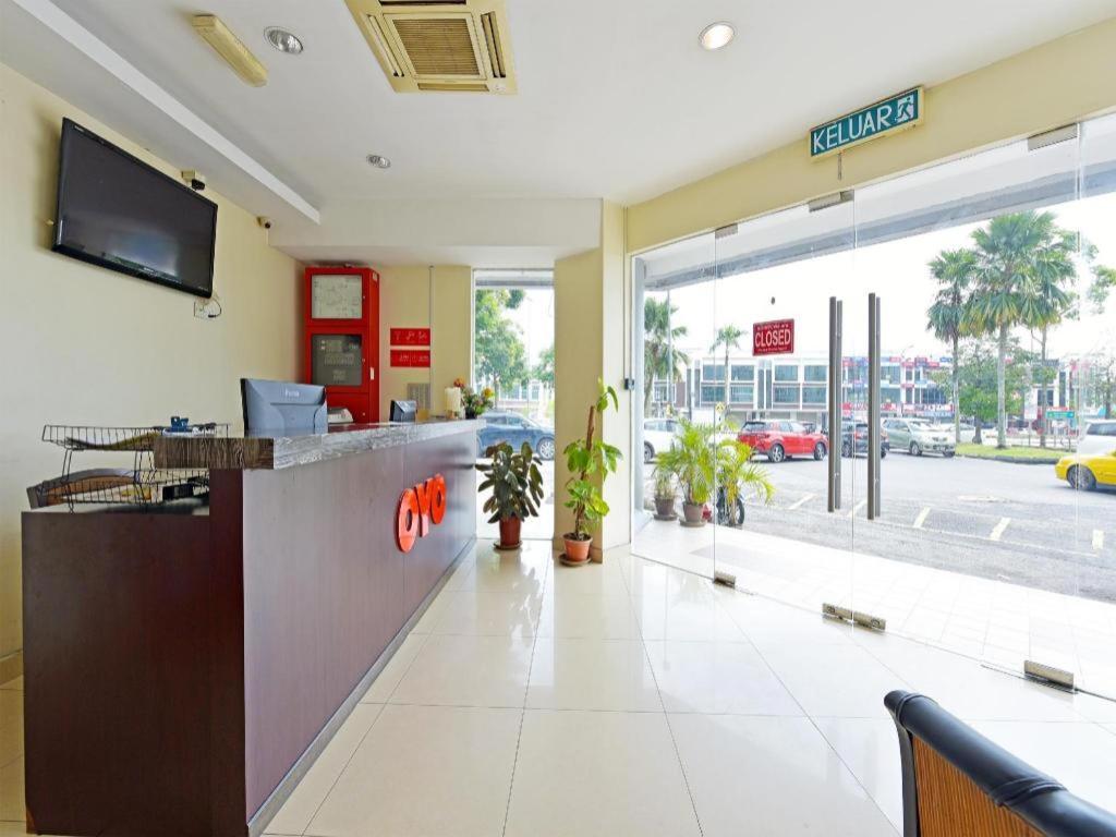 Oyo 90669 My Hotel Vistana Bangi Eksteriør bilde