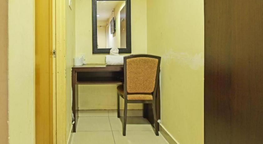 Oyo 90669 My Hotel Vistana Bangi Eksteriør bilde